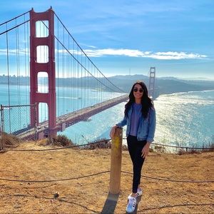 Meet your Posher, Alyssa